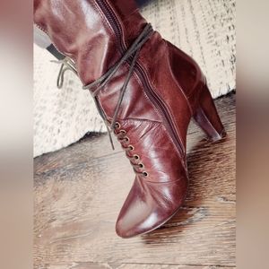 Miz Mooz boots 6.5